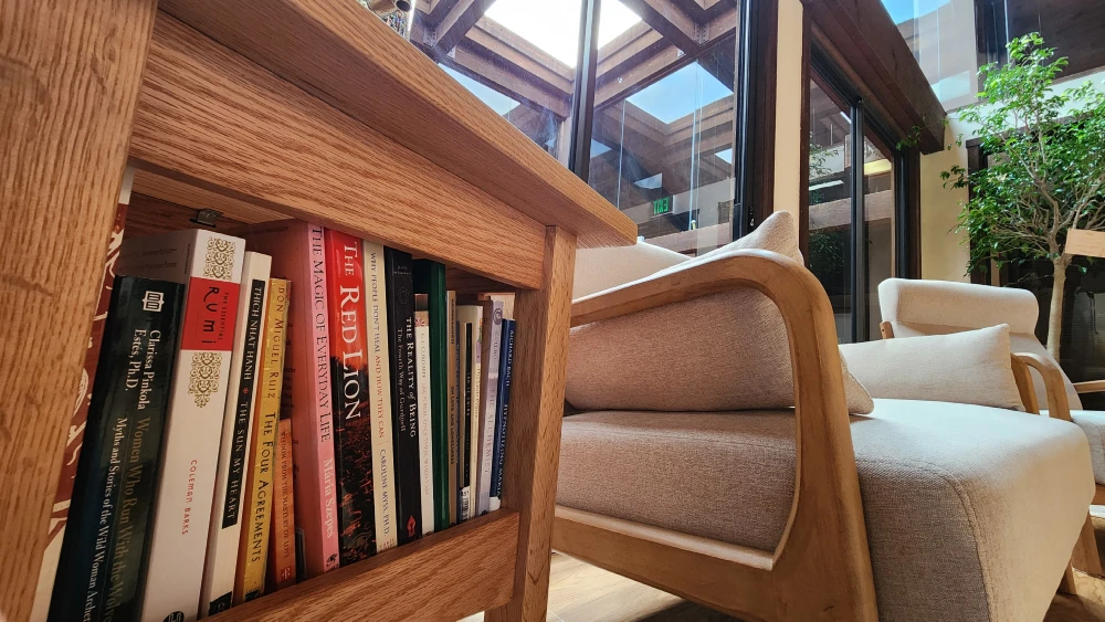 Camino Wellness Center Library Lounge