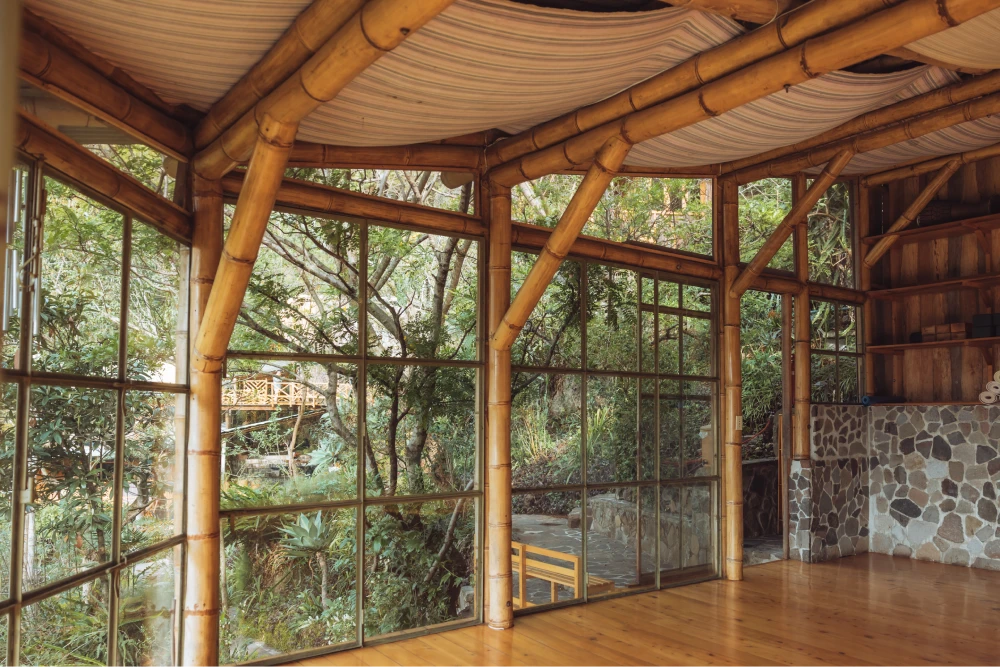 Kawoq-Forest-Yoga-Meditation-Space-Structure